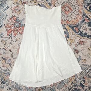 Venus Vintage White Crinkle Cotton Smocked Skirt/Strapless Dress - Size M/L